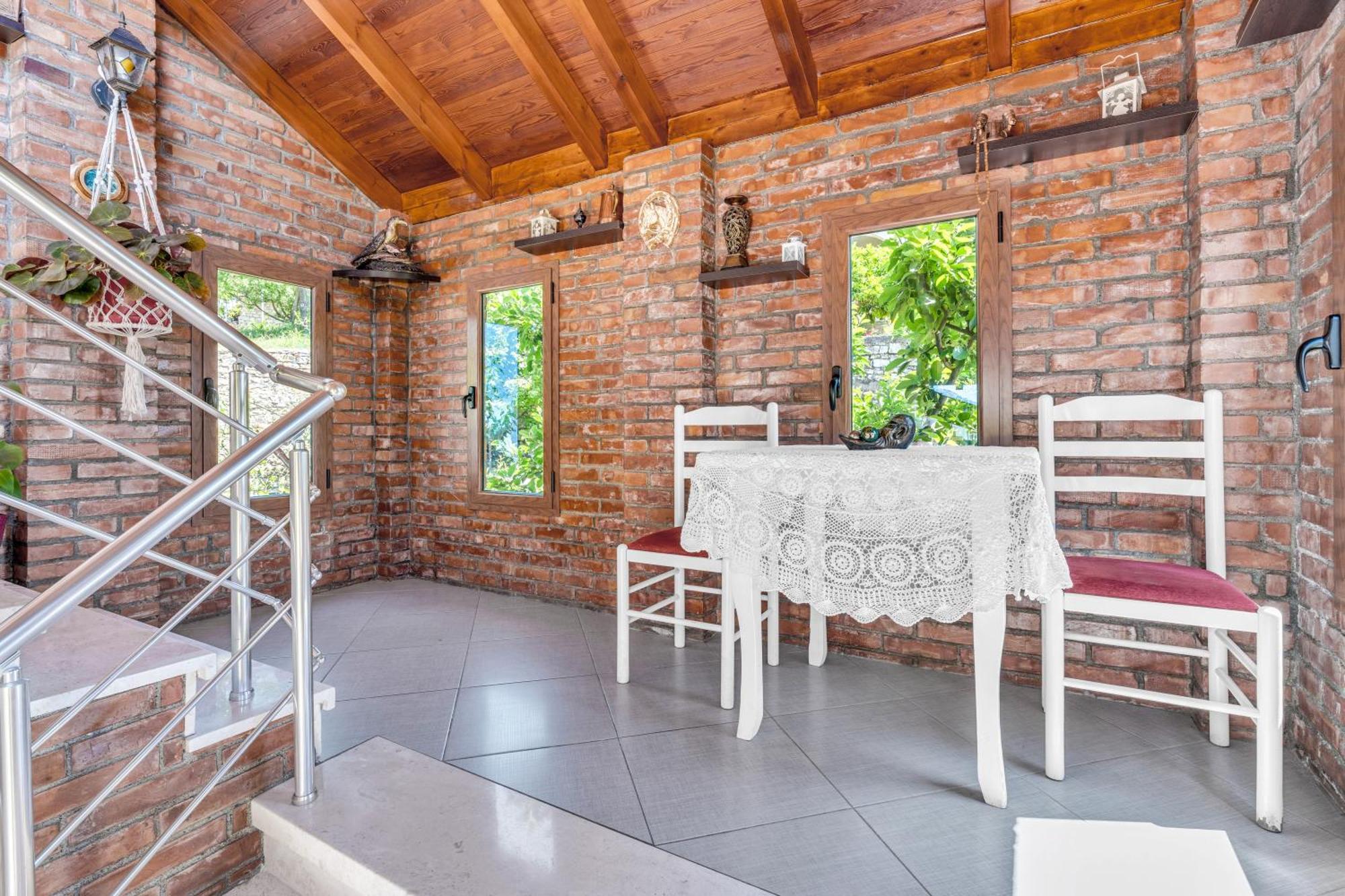 Guesthouse Emiljano Berat Zewnętrze zdjęcie